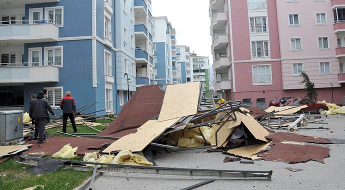 Bursa'da lodos dehşeti: 2 yaralı