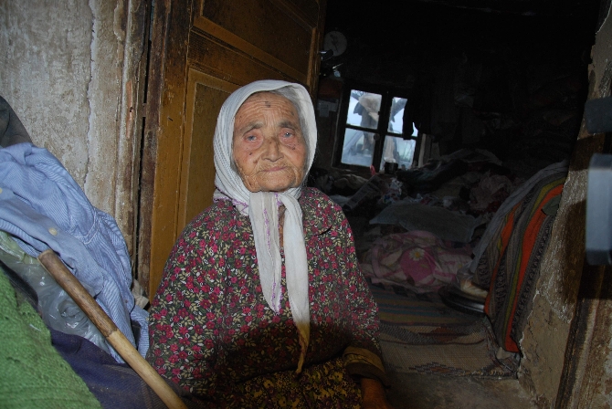 Kocası vasiyet etti, ölümü burada bekliyor