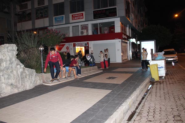 Antalya'daki deprem nerelerde hissedildi! (ANTALYA DEPREM)