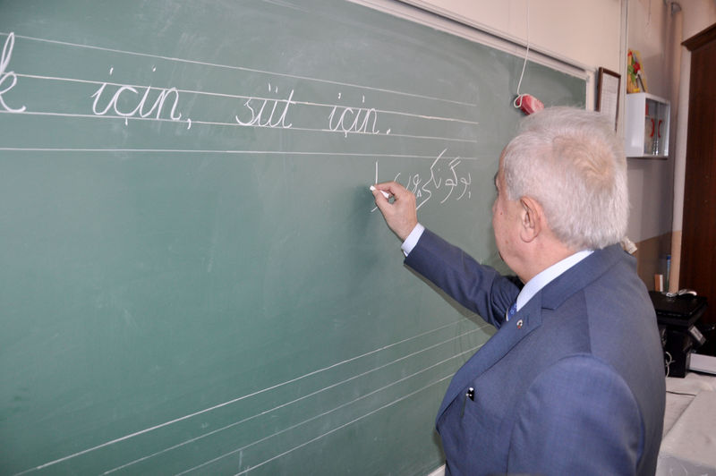 Validen Osmanlıca slogan