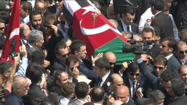 Siyasetçiler Seba'nın cenazesinde bir araya geldi
