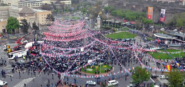 CHP'nin Kayseri mitingine katılım çok az oldu