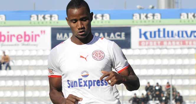 Süper Lig'in eski futbolcusu kalp krizi geçirdi!