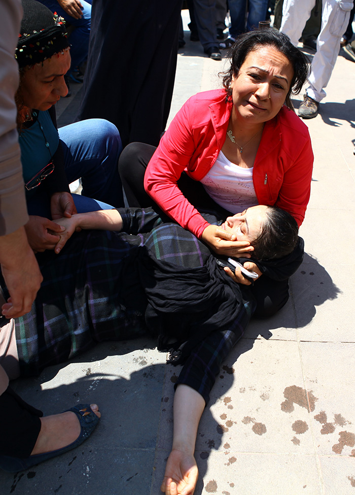 Kaçırılan çocukları için BDP'nin kapısını çaldılar dayak yediler