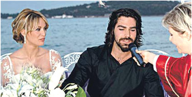 Dizi setinden nikah masasına...
