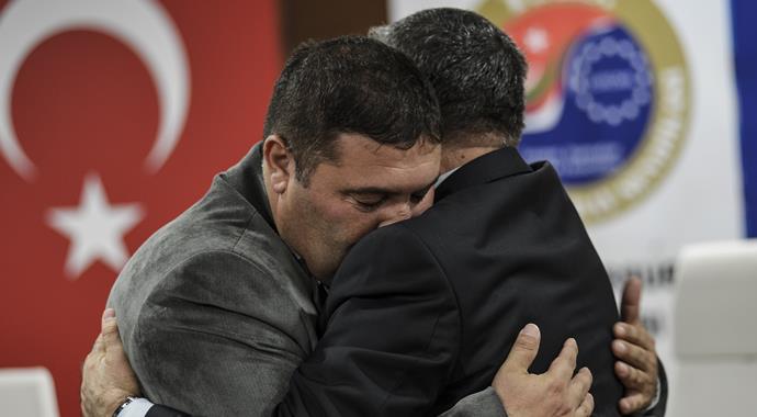 Şehit ailesine evini bağışladı, şeref madalyası verildi