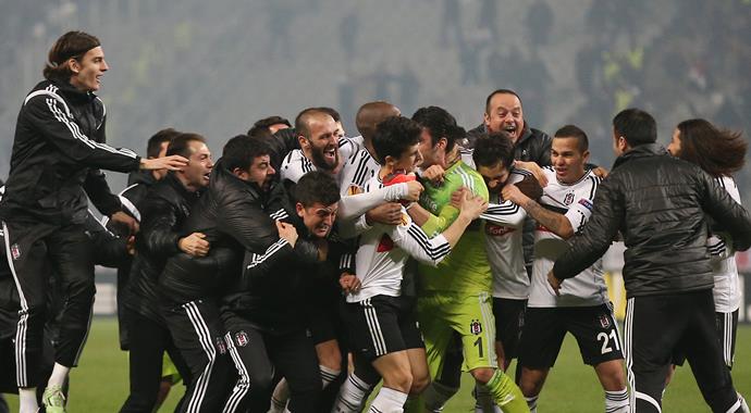 Dünya, Beşiktaş - Liverpool maçını bakın nasıl gördü!