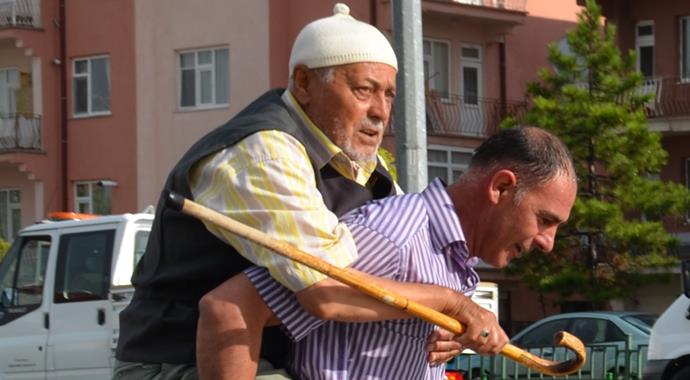 Kütahya sele teslim oldu