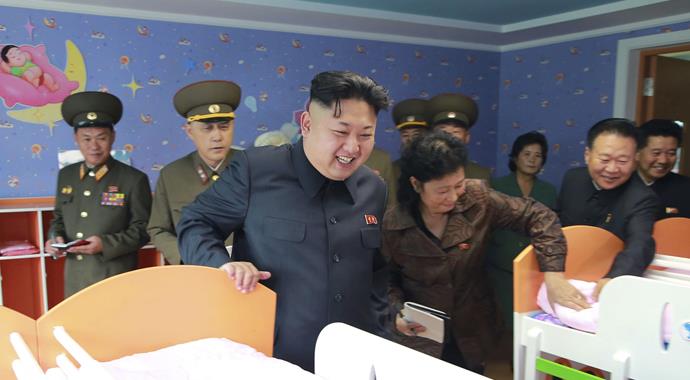 Kim Jong-un fena şaşırttı, onu hiç böyle görmediniz!