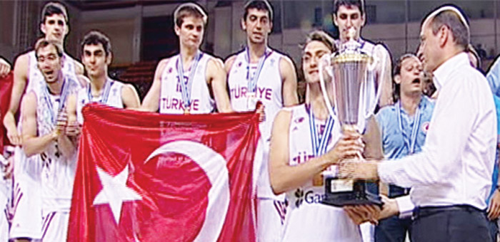 Ümit Milli Basketbol Takımımız Avrupa Şampiyonu