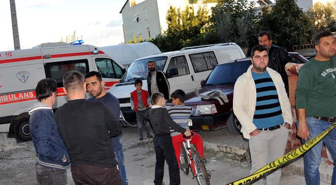 Hırsızı ihbar etti, boğazı kesilmiş bulundu