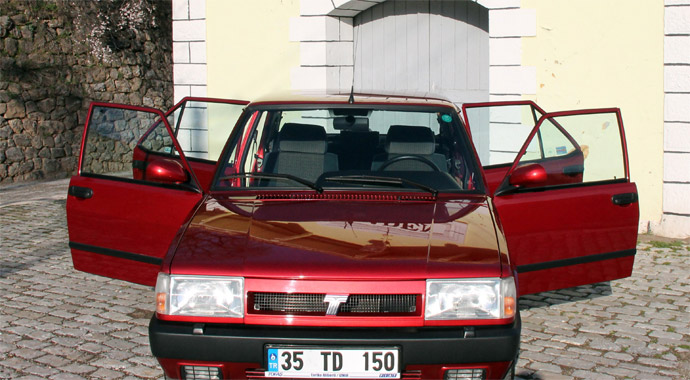 2002 model Doğan'ı rekor fiyata satıyor