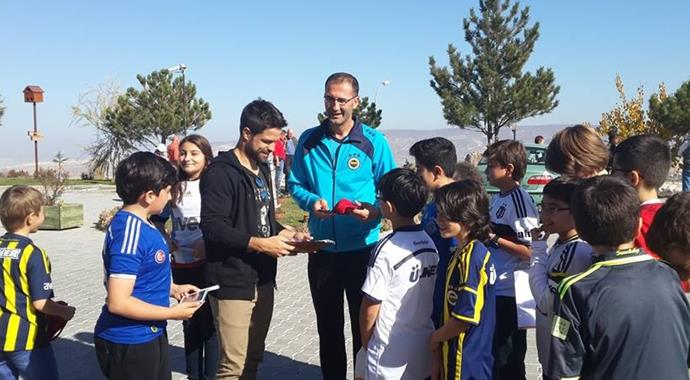 Diego Ribas'tan minik hayranlarına gol sözü