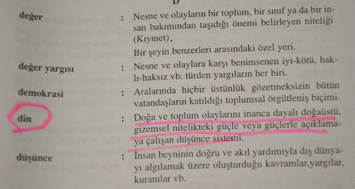Sosyoloji kitabındaki 'din' tarifi büyük tepki