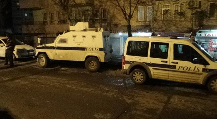 Diyarbakır'da eş zamanlı bombalı saldırılar