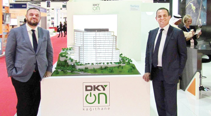 Dubai'de dolar bereketi!