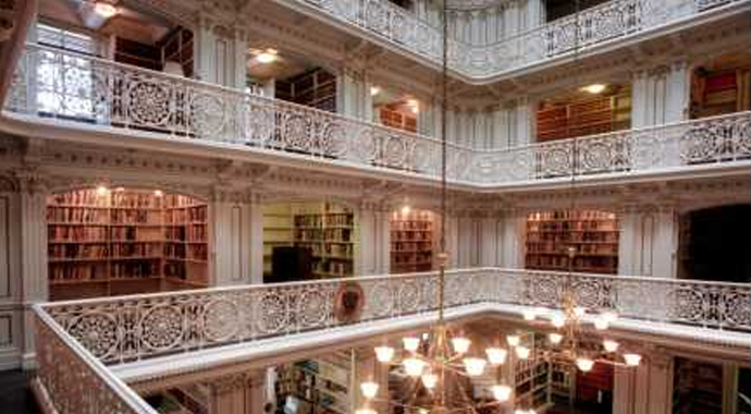 Akif Beki'den Cumhurbaşkanlığı eleştirilerine ters köşe