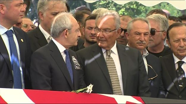 Siyasetçiler Seba'nın cenazesinde bir araya geldi