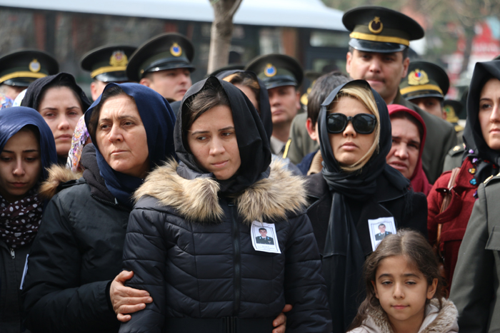 Cesedi 17 gün sonra bulunan Üsteğmen Burak İz toprağa verildi