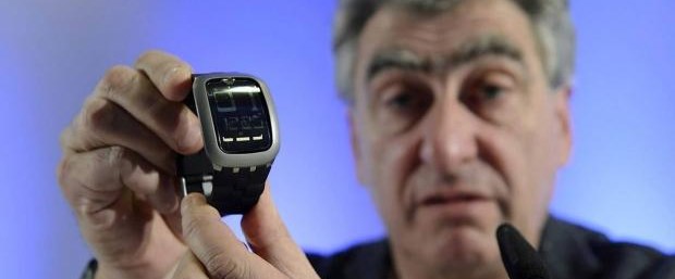 Swatch, Apple'a meydan okuyor! Öyle bi saat yaptı ki...