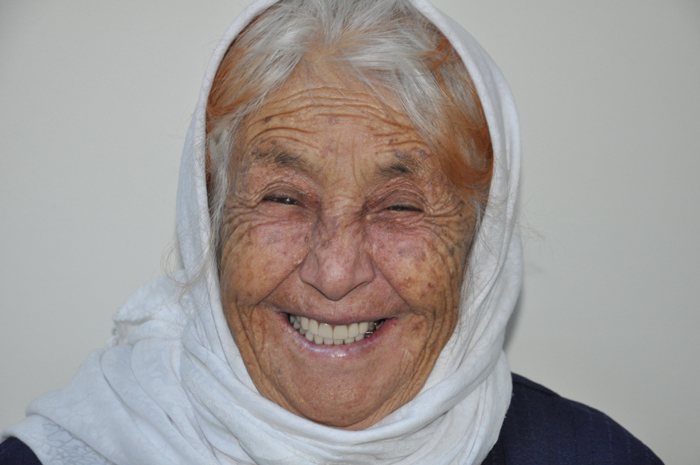 'Çocuğum sağ olsaydı da dişsiz gezseydim'