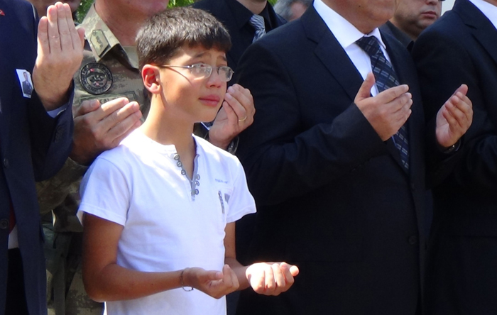 Şehit cenazesinde gözyaşları sel oldu