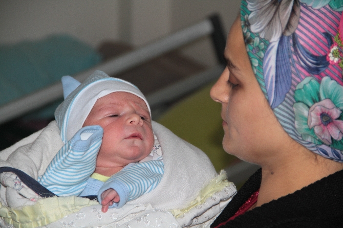 İşte telefonla dünyaya gelen o bebek