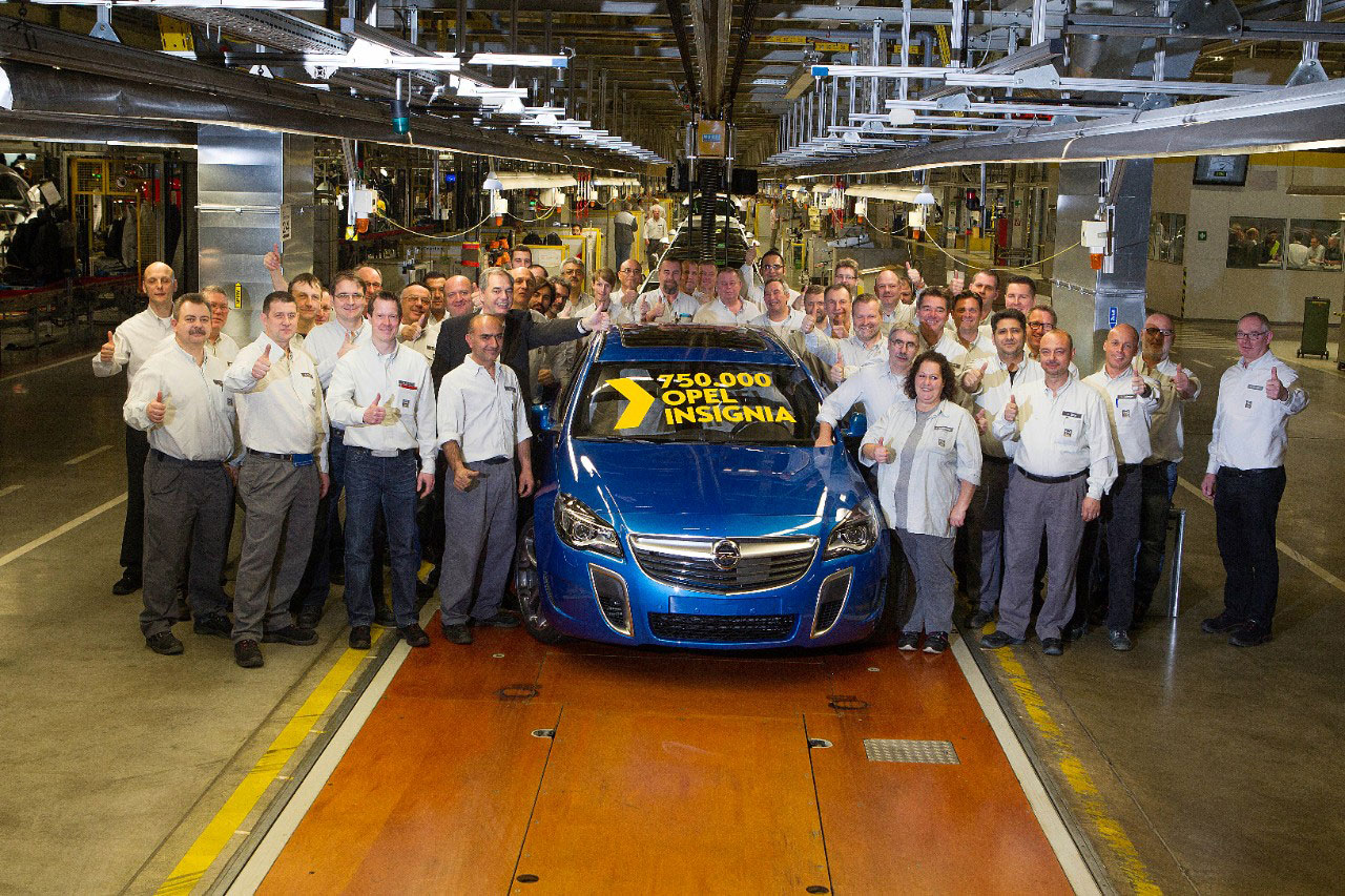 750.000'inci Opel Insignia banttan indi