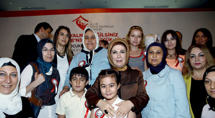 Şehit yakını baş tacı