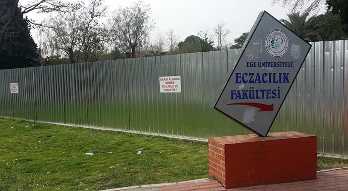 Ege Üniversitesi yine karıştı!