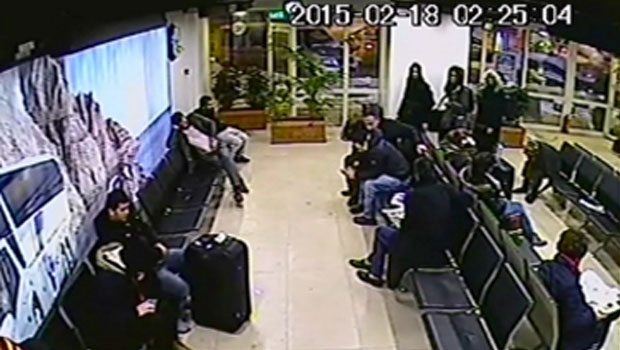 IŞİD'e katılan İngiliz kızların son görüntüsü