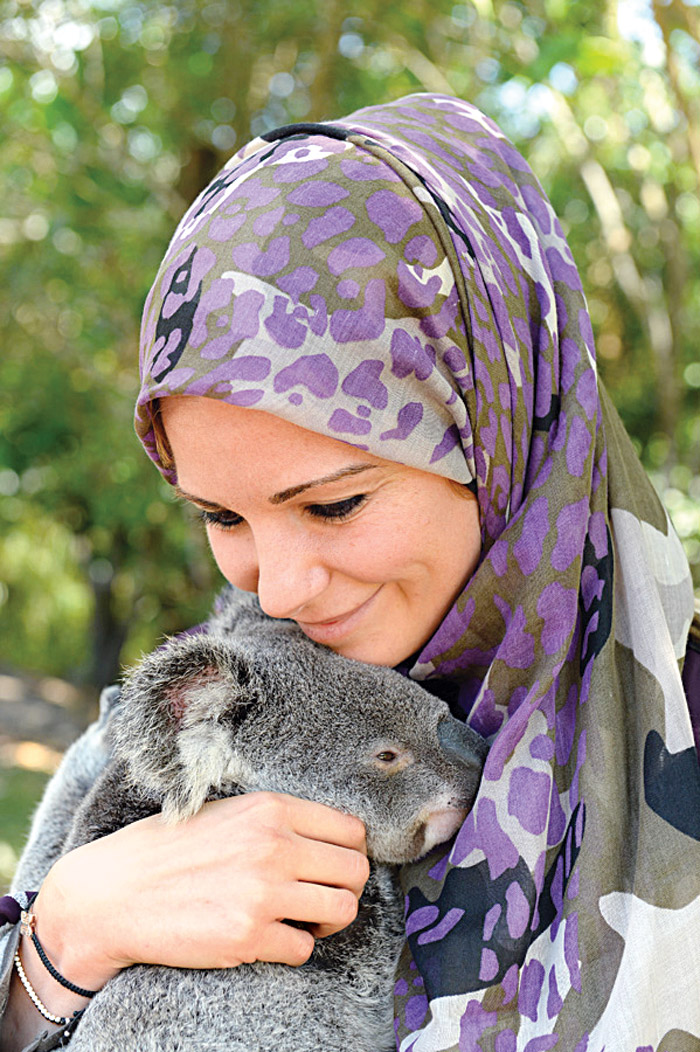 Burcu Çetinkaya ünlü timsah avcısı Steve Irwin'in evinde