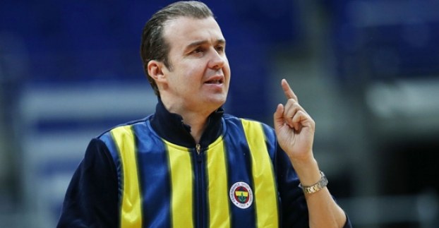 Eski Fenerbahçeli Milli Takım hocası hapse atıldı!