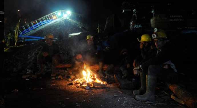 Ermenek son durum - Madenci yakınları ocağa alınıyor