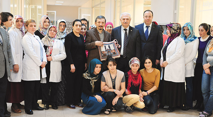Atatürk Üniversitesi Rektörü Prof.Dr.Hikmet Koçak: Şark'ın bilim merkeziyiz