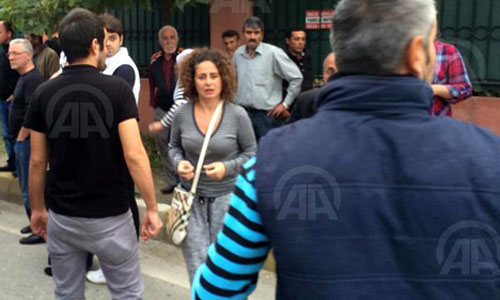 Esra Akkaya'yı şaşkına çeviren kaza!