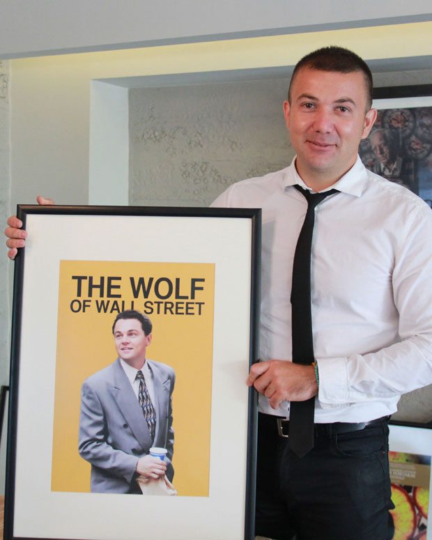 Türk tasarımcı, Avatar-2 afişinde son ikiye kaldı