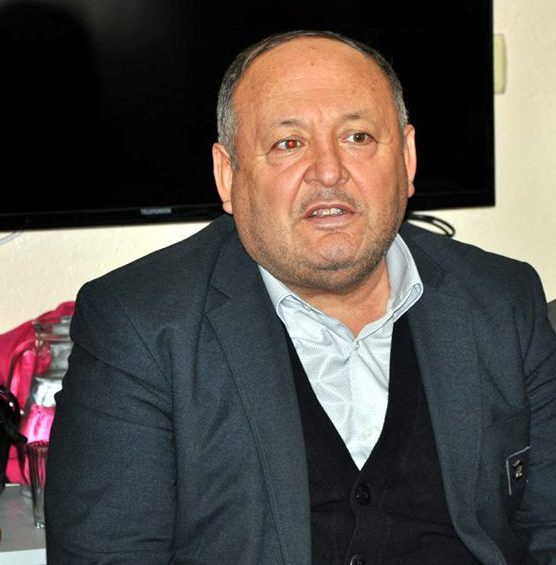 MHP'li başkanın arabasına silahlı saldırı