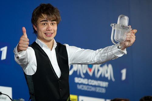 Eurovision birincisi Alexander Rybak hastaneye kaldırıldı
