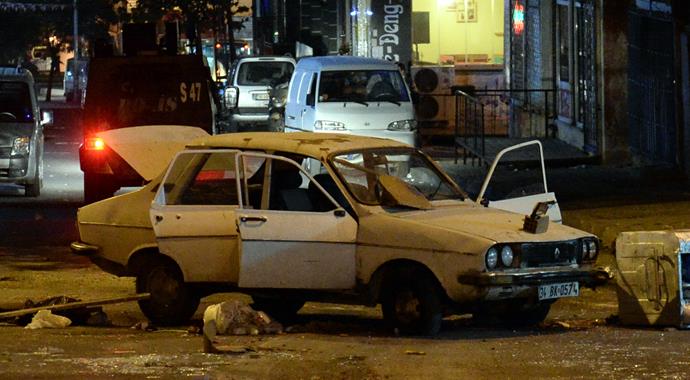 Sultangazi'de izinsiz gösteriye müdahale