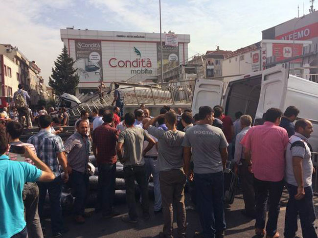 İşte üst geçit felaketinden ilk görüntüler