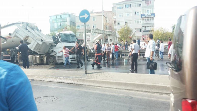İşte üst geçit felaketinden ilk görüntüler