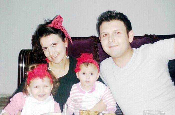 Beton mikserinin altında ölen hamile kadın bebeğiyle defnedildi