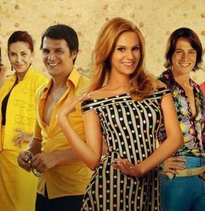 Farah Zeynep Abdullah'a 40 peruk 100 kostüm