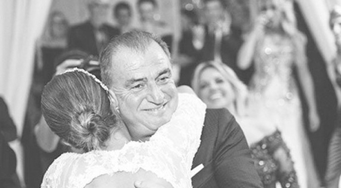Fatih Terim'e kızlarından duygusal mesaj