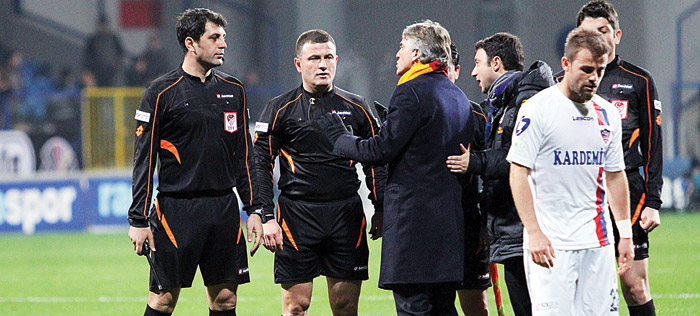 Galatasaray'da kronik bir vaka! Karabük'te yine kara gece