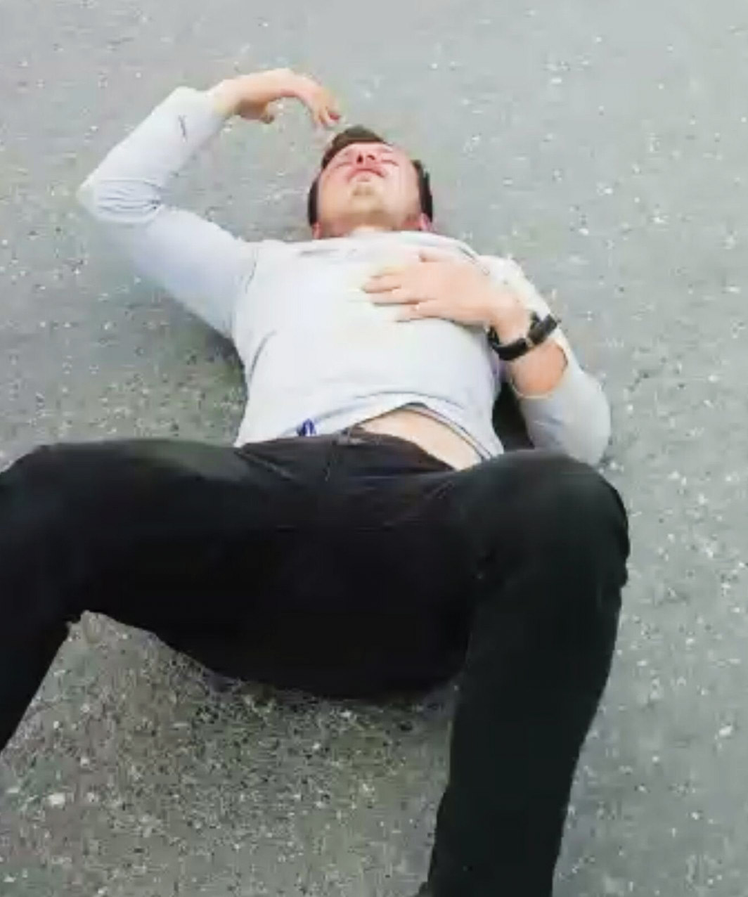 Bagajdan hayata atladı!