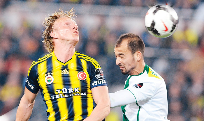 Fenerbahçe şampiyonluğa koşuyor! Düğün Dernek