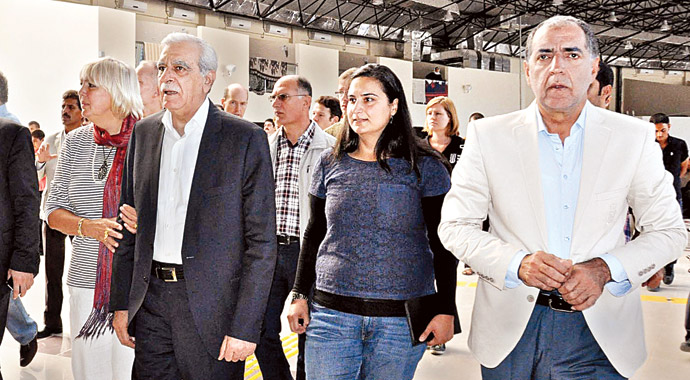 Rotayı Claudia Roth mu çiziyor?