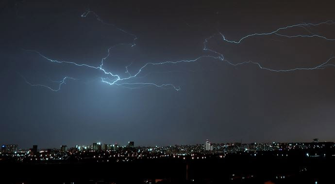 İstanbul Hava Durumu - Hava Bugün Nasıl Olacak, yağış başladı